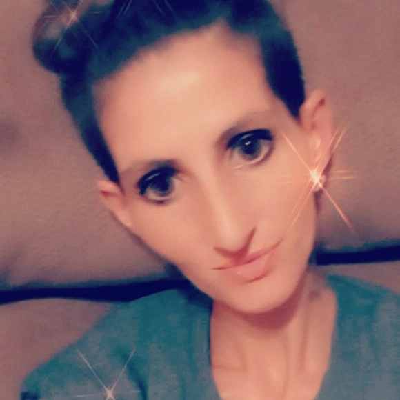 Meet your Posher, Nikki - Picture 8 of 8